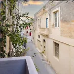 Elegant Maltese Townhouse Attard