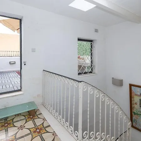 Elegant Maltese Townhouse 度假居