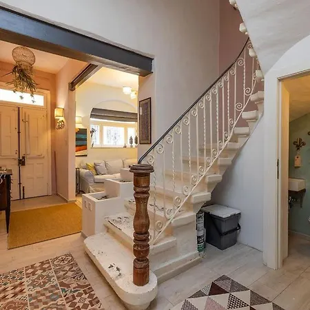 度假居 Elegant Maltese Townhouse *