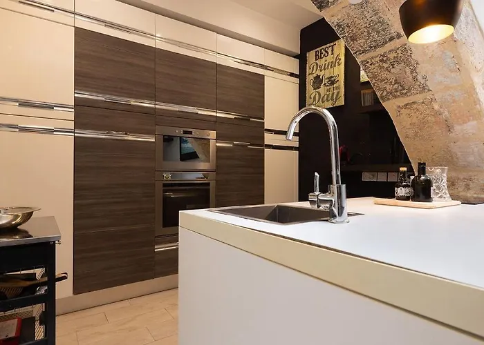 Semesterbostad Elegant Maltese Townhouse